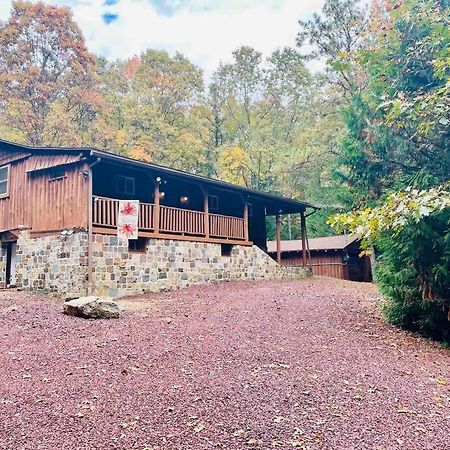 Cozy Log Cabin In Jim Thorpe Exterior photo